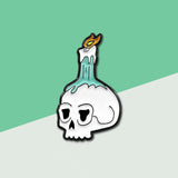 Skull Candle Brooch Skull Hellfire Burns Candle Flame Enamel Pin Halloween Death Skull Emblem Pin